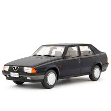 Image result for Azzurro Polizia 1985 Alfa-Romeo