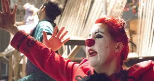 Clowns characterize 'Alice' production