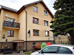 Jastarnia to jedna z najsłynniejszych miejscowości nad polskim bałtykiem, usytuowana na półwyspie helskim. Jastarnia Noclegi W Jastarni Od 20 Zl Kwatery Apartamenty Pensjonaty Hotele Agroturystyka Nocowanie Pl
