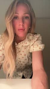 Elena Gray's Instagram, Twitter & Facebook