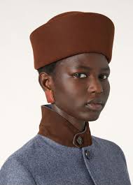 Simon and Mary Round Caps recognized