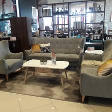 Harga sofa bed minimalis tentu bervarias tergantung dari kualitas bahan yang digunakan. Sofa Informa