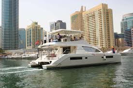 Sharing Yacht Cruise Marina In 2020 Yacht Cruises Cruise Water Island