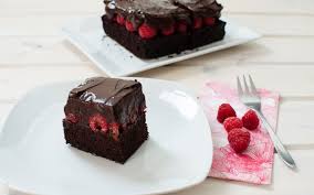 glutenfreie himbeer schoko cremeschnitten rezept himbeeren glutenfrei und einfacher nachtisch