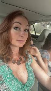 Alex Courson's Instagram, Twitter & Facebook