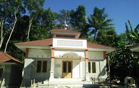 Penyerahan bantuan tersebut dilaksanakan secara simbolis pada ahad (18/04/2021) bertepatan dengan 6. Progress Pembangunan Masjid Al Amin Plarung Mei Website Sawahan