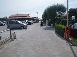 Locations saisonnières à marina di pisa. Bagno Mirasole Handy Superabile