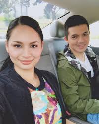 Izara aishah atau zara tarikh lahir : Kaki Palu Izara Aishah Mengaku Selesa Dengan Irwansyah