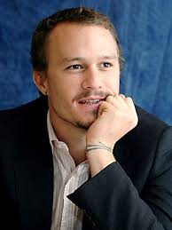 1 085 695 · обсуждают: Stars Die Zu Jung Gestorben Sind Unvergessen Bleiben Gala De Heath Ledger Hollywood Actor Heath