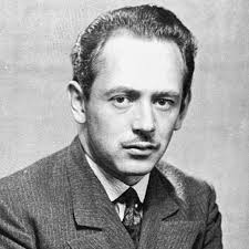 Gilberto Martínez Solares (nombre completo, Mario Gilberto Agustín Martínez  Solares)