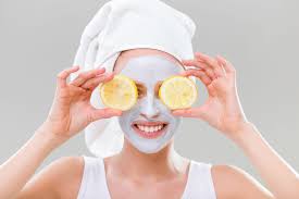 Maschera al viso contro l'acne. La Maschera Viso Al Limone Da Preparare A Casa Ohga