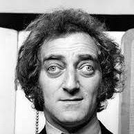 Elies Sánchez Bell (@BellElies)