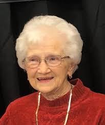 Nelda Nolan's Instagram, Twitter & Facebook