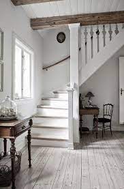 28 Rules For Mixing And Matching Wood Furniture Finishes Oak Furniture Company Country House Decor Cottage Interiors Staircase Decor