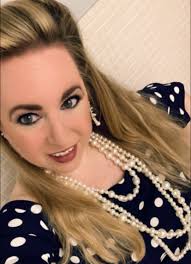 Kerri Lynn Slominski, soprano