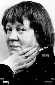 Iris murdoch hi-res stock photography and images