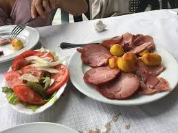 €* 5 mar 1999, boxtel, hollanda. Lacon Y Una Carne Tipica De La Zona Picture Of Casa Del Obispo Paredes Tripadvisor