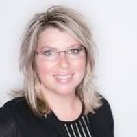 Molly Mitchell Copeland — Reviews & Property Sales