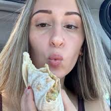 Nicole Longfellow (sassyswimmer1)