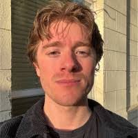 Sue Eriksen's Instagram, Twitter & Facebook