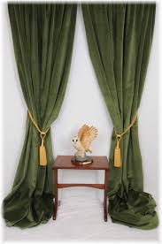 Beim abrufen der übersetzung ist ein problem aufgetreten. Vorhange Aus Samt Machen Die Wohnung Prunkvoll Archzine Net