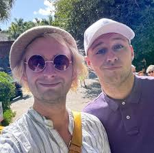 We have been here a few days , we have been to a few bars but nothing has  topped Mustang Sally's Tenerife what a great bar with brilliant staff and  great entertainment