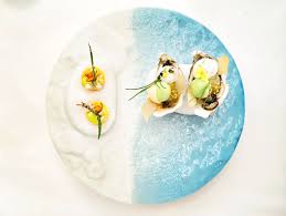 Purec Restaurant Cadzand Sergio Herman Gastronomy Fine Dining Michelin Thefoodalist Food Art Food Presentation Plates Blue Food