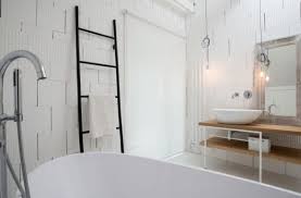 Badewanne mit dusche von acquavapore ? Kleine Und Moderne Badezimmer Mit Badewanne Freshouse