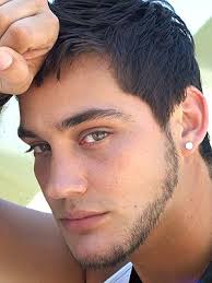 Daniel René nos confiesa su adicción