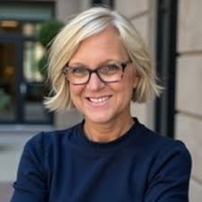 Learn More About Daisy's Leaders, Support and Branch Leaders