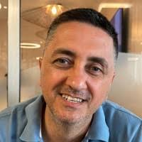 40+ profils pour “Peric”