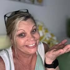 Who provides personal driver services in the Pensacola/Gulfbreeze area?