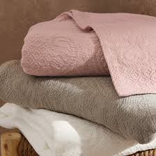 Maybe you would like to learn more about one of these? Couvre Lit Le Mas Des Collines Francoise Saget