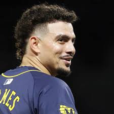 New San Francisco Giants' SS Willy Adames In Historic Company Over Last  Five Years