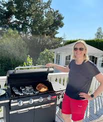 The listhaug strategy should not be adopted or written down, but more pronounced among the labor politicians who are now entering the election campaign. Cqil4twy6i V M