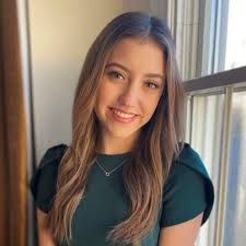 Amanda Warwick's Instagram, Twitter & Facebook