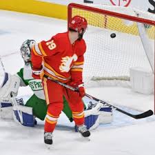 The calgary flames have lost two in a row and are slowly falling in the standings as their playoff hopes diminish. Toronto Maple Leafs Vs Calgary Flames Prediction 4 4 2021 Nhl Pick Tips And Odds