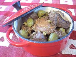 Recette De Canard Aux Olives Ail Et Echalotes La Recette Facile Recette Canard Aux Olives Recette Canard Recette