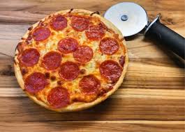 Copycat Pizza Hut Pan Pizza Recipe Recipe Pizza Recipes Pan Pizza Pizza Hut