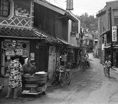 昭和の古い町並み写真展 その40 働く 魚行商 倉敷市玉島 懐かしい昭和の情景を追って 古い町並み 写真 古い写真