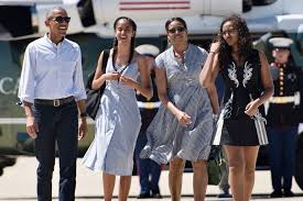 Ə s uː ˈ t ɔːr oʊ ˈ ɪ ŋ /; Obama Family Photos Obama Family Photos Through The Years People Com