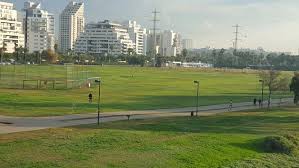 זה מה שסדנת 'ספורטק' הצליחה לסחוט מיחידת השישה צילינדר טורבו 3.6 ל' בעזרת חבילת. Sporteck ×¡×¤×•×¨×˜×§ Soccer Field Photo Field