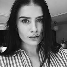 Amanda Eriksson (@amandaeriksn)