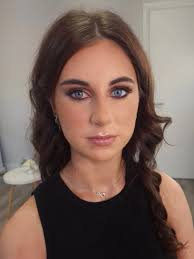 G R A C E 🤍 A picture of elegance Another stunning makeup looks from  Friday ✨️ #bmcquinnmakeupartistry #kilcolganmakeupartist  #oranmoremakeupartist #galwaymakeupartist #eventmakeup #glammakeup  #awardnominee #histyleawards2024