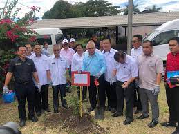Pelajaran penting dari pengalaman menjadi relawan literasi ntb. Majlis Ramah Mesra Yb Menteri Pelajaran Dan Inovasi Negeri Sabah Bersama Persatuan Ibu Bapa Dan Guru Pibg Dan Warga Smk Membakut Kementerian Sains Teknologi Dan Inovasi Sabah