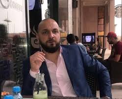 من هو عبيد الوسمي؟ السيرة الذاتية هناك العديد من الشخصيات المهمة وقادة الشركات والدول الذين يحتلون مكانة مهمة في الدولة والمجتمع، ومن بين الشخصيات التي سنتحدث عنها اليوم شخصية مشهورة في الكويت سيحل محله عبيد. Ø£Ø³Ø¨Ø§Ø¨ Ø£Ù„Ù… Ø§Ù„Ù…Ø±ÙÙ‚ Ù…Ø¹ Ø§Ù„Ø¯ÙƒØªÙˆØ± Ø¨Ù„Ø§Ù„ Ø¹Ø¨ÙŠØ¯ ØµÙˆØª Ø§Ù„Ø®Ù„ÙŠØ¬