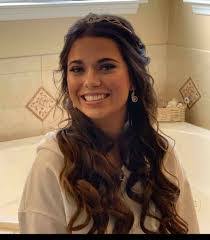 Eva Palumbo's Instagram, Twitter & Facebook