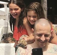 Chester Bennington with two babydoll❤️ #linkinparkforever #ChesterBennington
