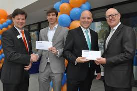 Sparda Bank Hessen Eroffnet Am Riebderg Eine Neue Filiale Und Spendet Dem Sc Riedberg Sc Riedberg