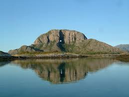 The brønnøysund register centre is a government body under ministry of trade, industry and fisheries, and consists of several different national computerised registers. Bronnoysund Cruise Europe
